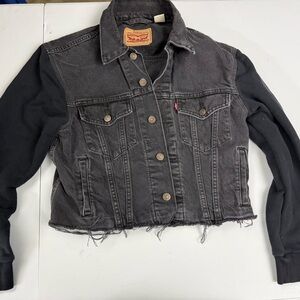 Levi's Women's Black and Dark Gray Denim Jacket